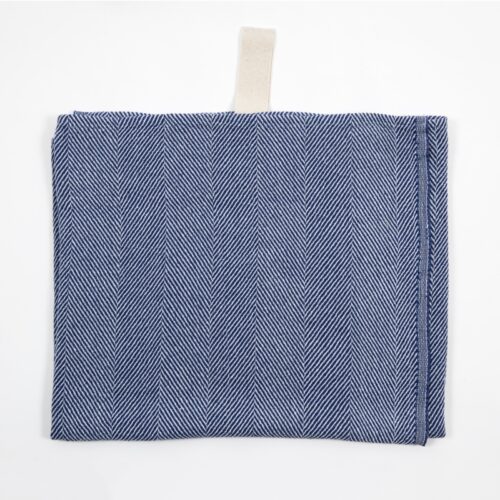 KOOS towel big dark blue fishbone3