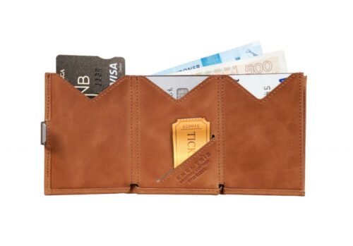 large 507 multiwallet bills cash